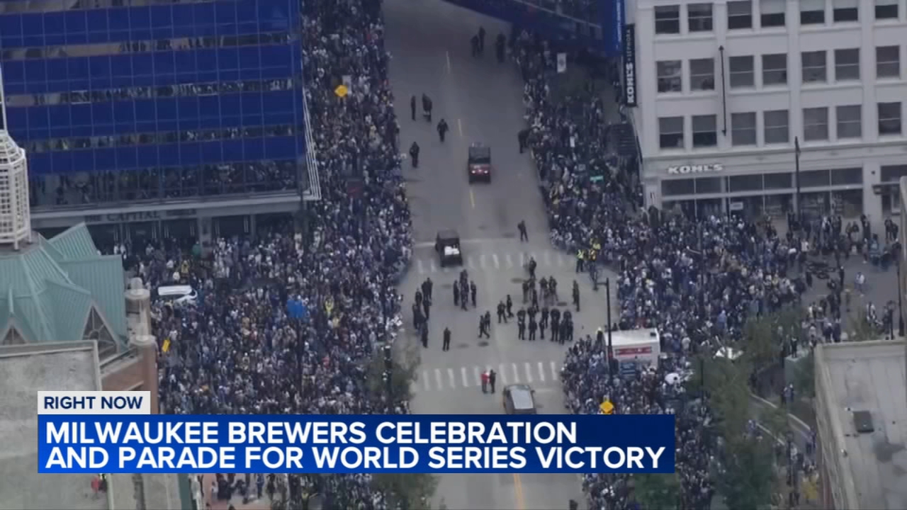 Brewers fans flood Milwaukee streets for a long-awaited World Series victory parade
— Libertyville Business news