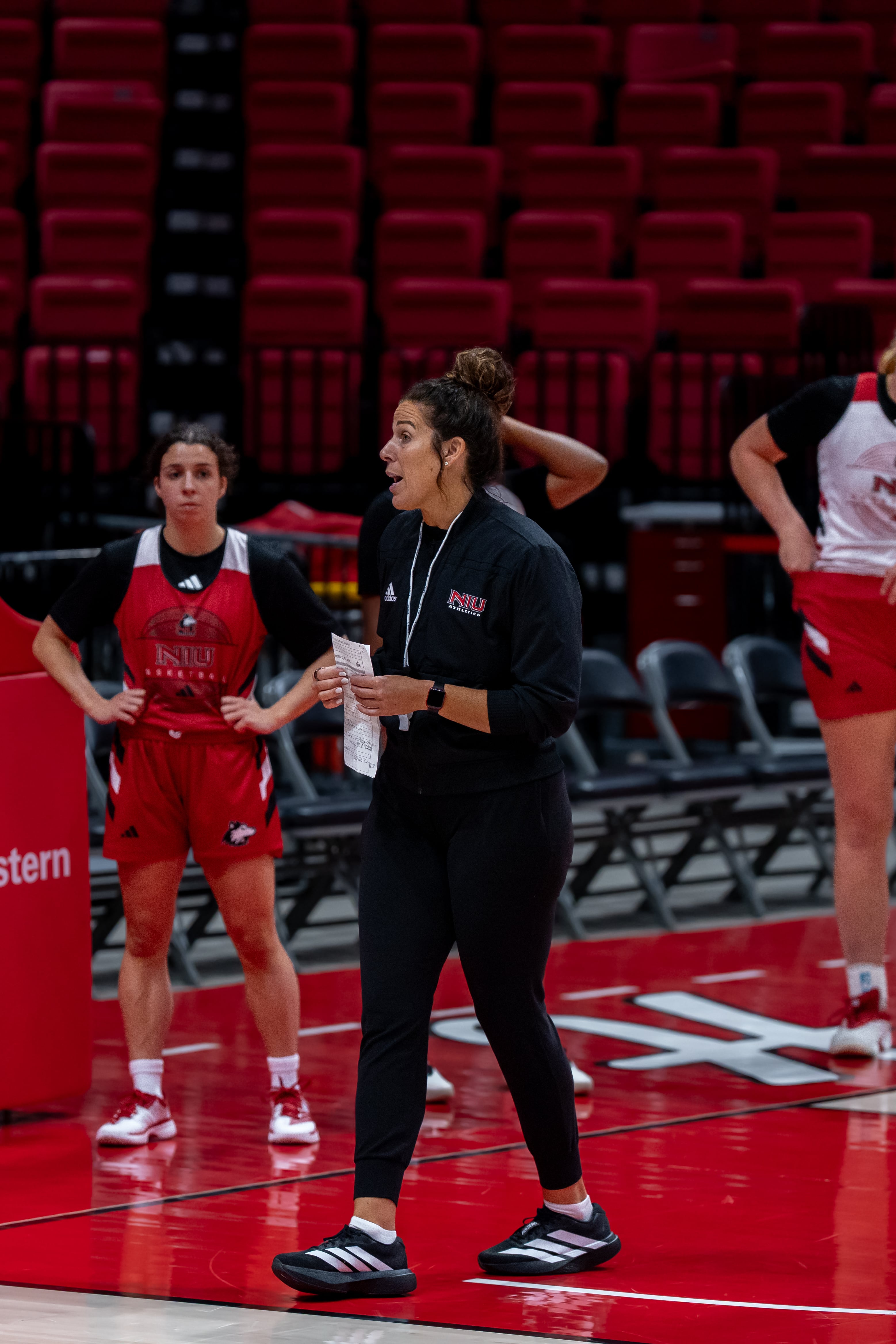 NIU women’s basketball leans on returners as Jacey Brooks starts Year 2 — Libertyville Sports news